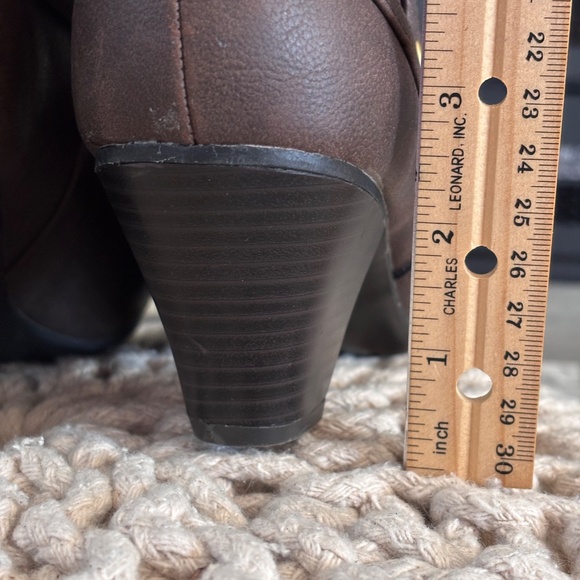 Life Stride Women's SZ 7.5 Brown Ankle Boots Active Arch Side Zip Closure - Picture 10 of 16